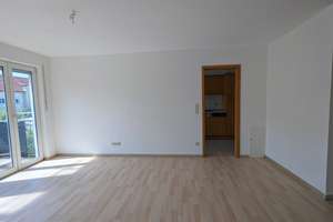 Schöne, gepflegte, freie 2-Zimmer-Wohnung mit Südbalkon in ruhiger, sehr guter Wohnlage in Dorfen! – Die vollständige Adresse der Immobilie erhältst du vom Anbieter., 84405 Dorfen – Vorschaubild 12