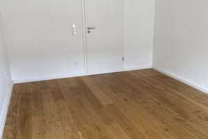 Helle kernsanierte 2Zi Altbau Wohnung top Ausstattung/Küche/Balkon/Parkett/Bad neu/elektr. Rolläden – Heynestrasse 23, 90443 Steinbühl, Nürnberg – Vorschaubild 8