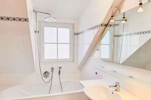 Charmante Dachgeschosswohnung im Jugendstil-Altbau – Wohnen in bester Weststadtlage – Die vollständige Adresse der Immobilie erhältst du vom Anbieter., 69115 Südstadt, Heidelberg – Vorschaubild 18