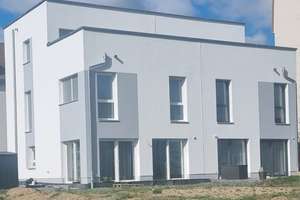 Neubau-DHH Dresden-Briesnitz | 145 m² | Dachterrasse mit Stadtblick | Grundriss frei wählbar – Die vollständige Adresse der Immobilie erhältst du vom Anbieter., 1157 Briesnitz, Dresden – Vorschaubild 2
