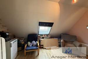 (M)EIN Zweifamilienhaus in MG-Kothausen
Wohnlichkeit auf ca. 120 m² inkl. Doppelgarage & Gartenoase – Kothausen 38, 41179 Rheindahlen-Land, Mönchengladbach – Vorschaubild 18