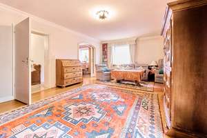 Ein Haus, das berührt – großzügiges Wohnen mit Gartenidylle und stilvollem Anbau – Die vollständige Adresse der Immobilie erhältst du vom Anbieter., 86916 Kaufering – Vorschaubild 5