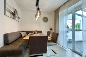 HOCHWERTIGES REIHENENDHAUS MIT GARTEN UND ÜBERDACHTER TERRASSE - PV-ANLAGE - GARAGE - FERNWÄRME – Burgkirchnerstraße 119, 84489 Burghausen – Vorschaubild 11
