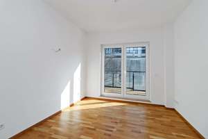 Exklusives Wohnerlebnis im Penthouse: Aufzug, Südterrasse & Tiefgarage – Die vollständige Adresse der Immobilie erhältst du vom Anbieter., 13156 Niederschönhausen, Berlin – Vorschaubild 7