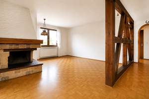 Großzügiges Anwesen mit Weinbergblick, Gartenidylle und weiterem Baupotenzial – Die vollständige Adresse der Immobilie erhältst du vom Anbieter., 97084 Heidingsfeld, Würzburg – Vorschaubild 3