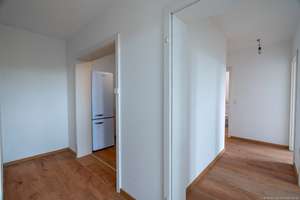 Herkules-Hochhaus Köln: Sanierte, flexible 4-Zimmer-Wohnung für Eigennutzer & Anleger – Die vollständige Adresse der Immobilie erhältst du vom Anbieter., 50823 Neuehrenfeld, Köln – Vorschaubild 18