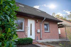 Gemütliche sanierte DHH mit Garage nahe Wald und Badesee! – Aurich (Kreis) – Vorschaubild 2