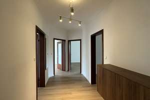 WG-Zimmer mit Balkon in renovierter Altbauwohnung am Wasserturm  – Viktoriastraße 8, 68165 Schwetzingerstadt/Oststadt, Mannheim – Vorschaubild 7