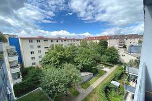 Helle 4-Zimmer-Wohnung mit Südbalkon im Münchner Süden – Die vollständige Adresse der Immobilie erhältst du vom Anbieter., 81369 Mittersendling, München – Vorschaubild 2