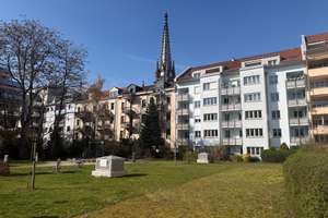 Exklusive, voll möblierte 3-Zimmer-Wohnung in Zentrum-Süd inkl. Tiefgarage