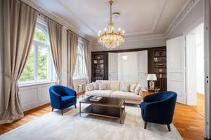 Stilvolle Altbauetage in denkmalgeschütztem Prachtbau – Exklusives Wohnen in bester Mainzer Lage – Die vollständige Adresse der Immobilie erhältst du vom Anbieter., 55116 Altstadt, Mainz – Vorschaubild 2