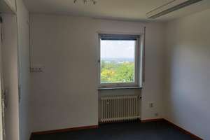 Frisch ren. 2,5-Zi.-Einlieger-Wohnung in Reutlingen, ruhig, grün, mit  Süd-Terrasse und Garten – Die vollständige Adresse der Immobilie erhältst du vom Anbieter., 72762 Reutlingen-Mitte, Reutlingen – Vorschaubild 6