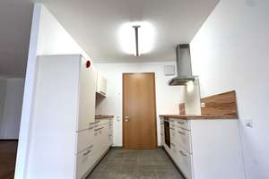 Komfortables Wohnen ab 60 – 2,5-Zimmer-Wohnung mit Aufzug, Stellplatz und Loggia – Rohrackerstr. 168, 70329 Hedelfingen (Ortsteil), Stuttgart – Vorschaubild 8