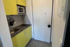 1-Zimmer Apartment in  Innenstadt mit Loggia für Studierende & Azubis – Fritz-Fend-Straße 9, 93047 Innenstadt, Regensburg – Vorschaubild 4