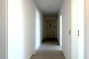 Frisch sanierte 3 Raum-Wohnung mit Balkon im Stadtzentrum – Bahnstraße 62, 40211 Stadtmitte, Düsseldorf – Vorschaubild 8