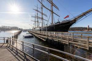 Ostseefeeling pur – Kamin, Sauna & Meerblick!
Traumhafte Ferienwohnung am Yachthafen Priwall – 23570 Travemünde, Lübeck – Vorschaubild 27