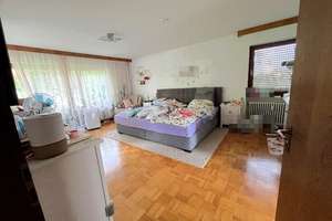 Seltene Gelegenheit Reutlingen, Achalm – Einfamilienhaus mit Einliegerwohnung auf über 1.500 m² – Die vollständige Adresse der Immobilie erhältst du vom Anbieter., 72766 Reutlingen-Mitte, Reutlingen – Vorschaubild 20