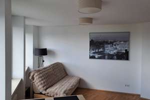 Wohnen mit Aussicht: Möblierte 2-Zimmer-Wohnung mit atemberaubendem Köln – Theodor-Heuss-Ring 1, 50668 Neustadt/Nord, Köln – Vorschaubild 9