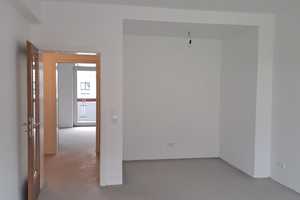 Sanierte 2-Zimmerwohnung mit modernem Badezimmer und Balkon. – Westfalenstr. 42, 40472 Düsseldorf – Vorschaubild 6