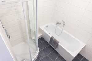 Sooo viel Platz - 2 Balkone - Bad mit Dusche und Wanne – Helbersdorfer Str. 94b, 9120 Chemnitz – Vorschaubild 3