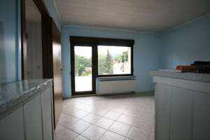 Reihenmittelhaus mit Potenzial in ruhiger Wohnlage von Ritschenhausen – Die vollständige Adresse der Immobilie erhältst du vom Anbieter., 98617 Ritschenhausen – Vorschaubild 6
