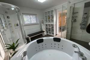 Property thumbnail 11