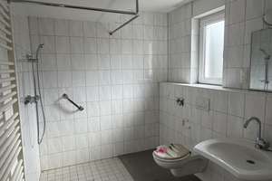 Schöne barrierefreie 2,5 Zimmer Wohnung mit Aufzug und Balkon zu vermieten! – Am Feldbusch 4a, 45889 Bismarck, Gelsenkirchen – Vorschaubild 5