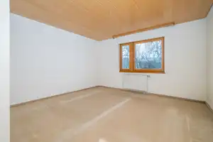Ihr neues Zuhause: Familienfreundliches Haus mit Garten und Doppelgarage – Schwarzwald-Baar-Kreis – Vorschaubild 11