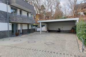 Moderne Stadtvilla mit 2 Wohnungen u. gr. Keller, gr. Carport und gr. Dachterasse – Havelland (Kreis) – Vorschaubild 3