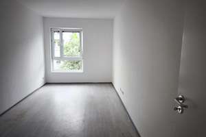 Wohnung  mit viel Platz in Renovierung mit Balkon in ruhiger Wohnlage – Buchfinkenweg 10, 4159 Wahren, Leipzig – Vorschaubild 5