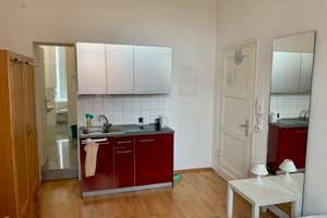 Zentral gelegene 1-Zimmer-Wohnung mit Pantryküche am Suermondt Platz – Harscampstraße 24, 52062 Kaiserplatz, Aachen – Vorschaubild 2