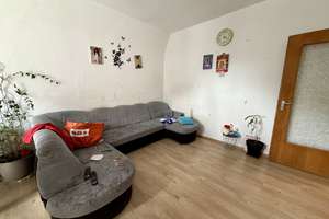 Renovierungsbedürftige 3-Zimmer-Wohnung in kleinem Mehrfamilienhaus – Die vollständige Adresse der Immobilie erhältst du vom Anbieter., 70435 Zuffenhausen-Mitte, Stuttgart – Vorschaubild 3