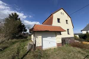 Rohdiamant mit Plan – Einfamilienhaus auf großem Grundstück mit genehmigter Erweiterung – Wind 4, 9337 Hohenstein-Ernstthal – Vorschaubild 1
