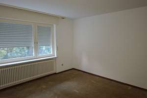 Bungalow mit Einliegerwohnung und integrierter Garage – Die vollständige Adresse der Immobilie erhältst du vom Anbieter., 76228 Durlach, Karlsruhe – Vorschaubild 8