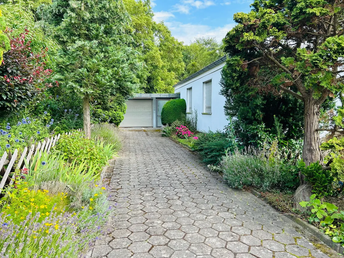 Idyllisch wohnen... Ihr Bungalow in grüner Ruhelage von Salzgitter- Bad – Hausansicht