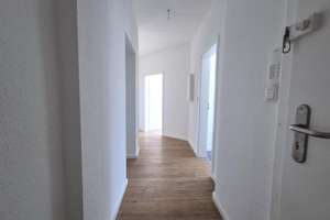 Wohntraum ohne Renovierungsstress / Beautifully renovated – no work needed – Buschstraße 41, 47166 Alt-Hamborn, Duisburg – Vorschaubild 2
