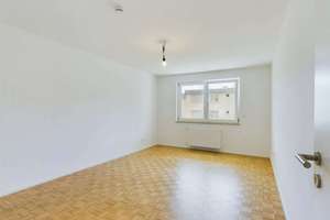 Neu sanierte 3-Zimmer-Wohnung mit moderner Küche, Pkw-Stellplatz in ruhiger aber zentraler Lage – Die vollständige Adresse der Immobilie erhältst du vom Anbieter., 70374 Espan, Stuttgart – Vorschaubild 5