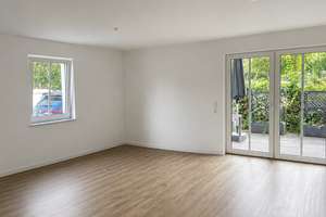 Großzügige 3-Zimmer-Wohnung  mit Terrasse, Einbauküche und  Tiefgaragenstellplatz in Oldenburg