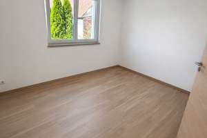 Exklusive 3-Zimmer Wohnung mit gehobener Ausstattung,EBK, Balkon – Friedrichshofener Straße 53a, 85049 Friedrichshofen-Hollerstauden, Ingolstadt – Vorschaubild 11