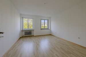 Wohnen am Park: Toll geschnittene 3-Zimmer-Wohnung mit sonnigem Westbalkon – Die vollständige Adresse der Immobilie erhältst du vom Anbieter., 81669 Ramersdorf, München – Vorschaubild 6