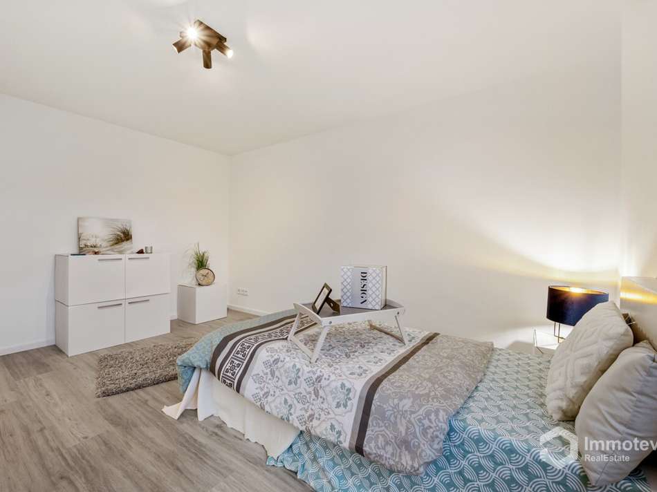 Geräumiges Schlafzimmer