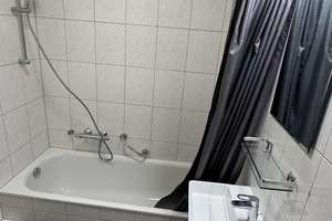 TOP RENOVIERTE 1-ZIMMER-WOHNUNG MIT NEUER EBK, BALKON & PKW-STELLPLATZ – Nansenstrasse 11, 65203 Biebrich, Wiesbaden – Vorschaubild 7