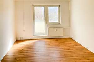 3-Raum-Wohnung mit großem Balkon im Grünen/weißer WBS – Straße am Park 52, 4209 Grünau-Ost, Leipzig – Vorschaubild 7