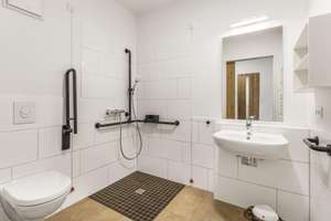 Property thumbnail 9