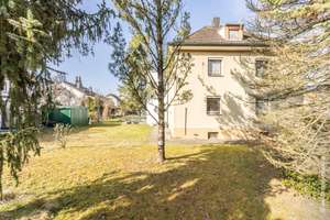 Charmante Doppelhaushälfte bzw. Mehrgenerationenhaus mit viel Potential auf traumhaften Grundstück – Die vollständige Adresse der Immobilie erhältst du vom Anbieter., 80999 Untermenzing, München – Vorschaubild 3