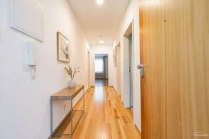 Über den Dächern des Münchner Südostens – 4 Zimmer mit Südbalkon und eigener Garage – 81549 Obergiesing, München – Vorschaubild 11