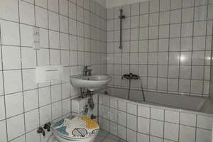 Modernisiertes Apartment für die kleine Familie! – Stendaler Straße 69, 12627 Hellersdorf, Berlin – Vorschaubild 7