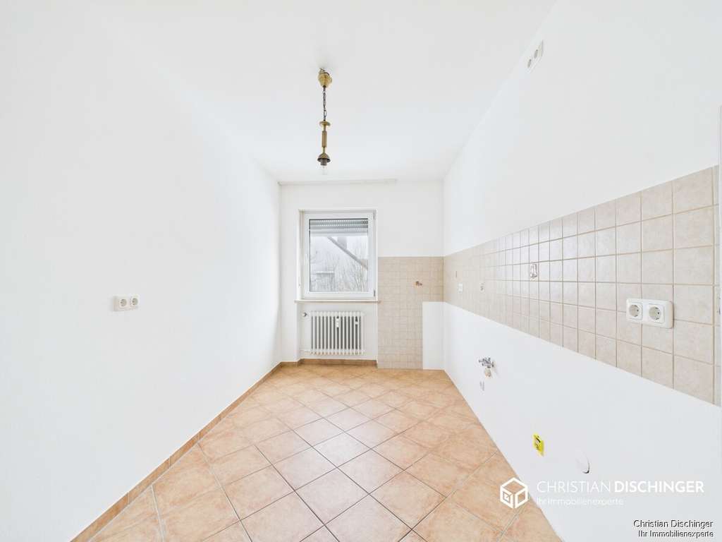 Immobilie in Obertraubling - Ruhe genießen, Garten erleben: Modernisiere 3-Zimmer-Wohnung - Bild 2