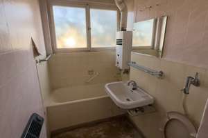 Property thumbnail 12