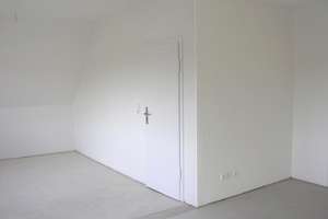 2 Zimmer Dachgeschosswohnung – Laagbergstraße 47, 38440 Hohenstein, Wolfsburg – Vorschaubild 3